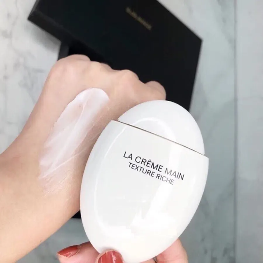 Chanel Chanel La Crème Main Texture Riche Hand Cream For Dry Skin 50ml