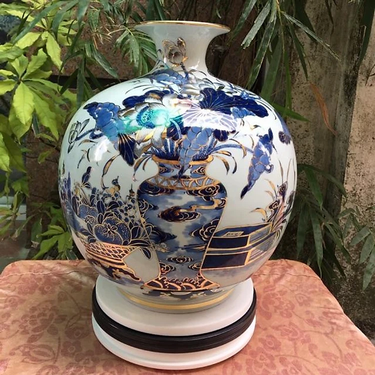 Bat Trang ceramic ancient gold painted wealth vase for prosperity and peace